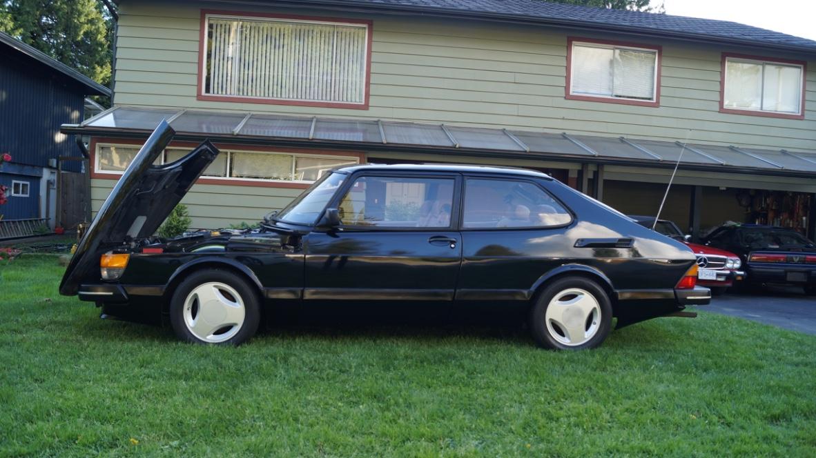 Exterior Saab 900 SPG 1985 Black Canada (8).jpg