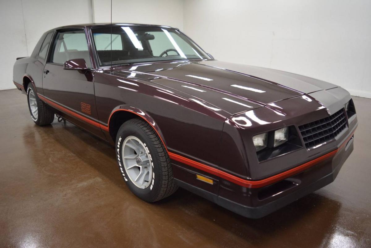 Exterior images 1987 Chevy Monte Carlo SS Aerocoupe Maroon burgundy paint (27).jpg