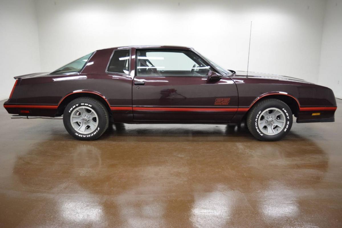 Exterior images 1987 Chevy Monte Carlo SS Aerocoupe Maroon burgundy paint (34).jpg