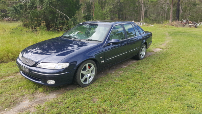 FBT Fairlane Tickford NL Number 077 of 106 Navy Blue (2).PNG