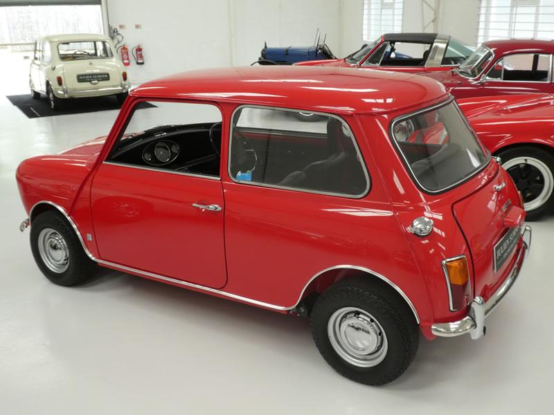 Flkame Red MKIII MK3 Cooper S for sale UK 1971 images 2022 (15).jpg