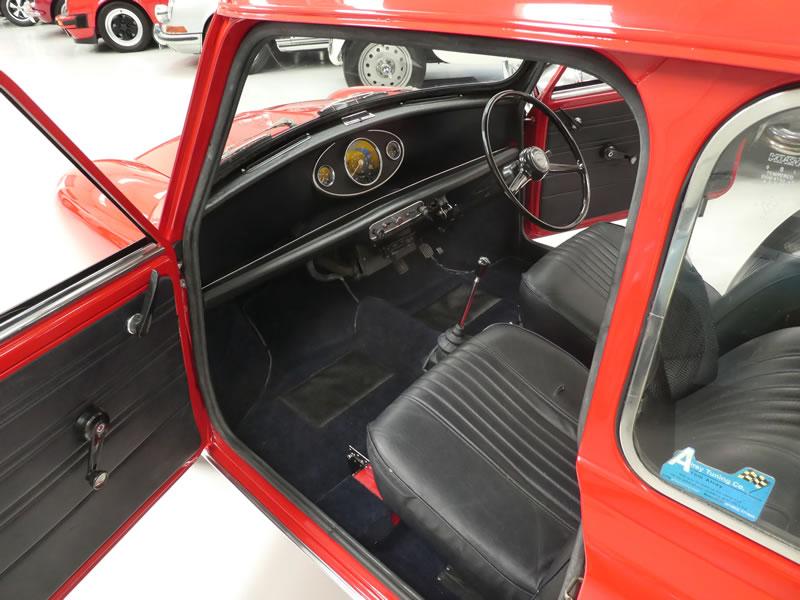 Flkame Red MKIII MK3 Cooper S for sale UK 1971 images 2022 (9).jpg