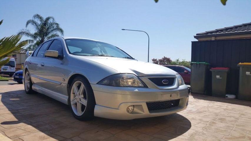 Ford AU Falcon TS50 front spoiler.jpg