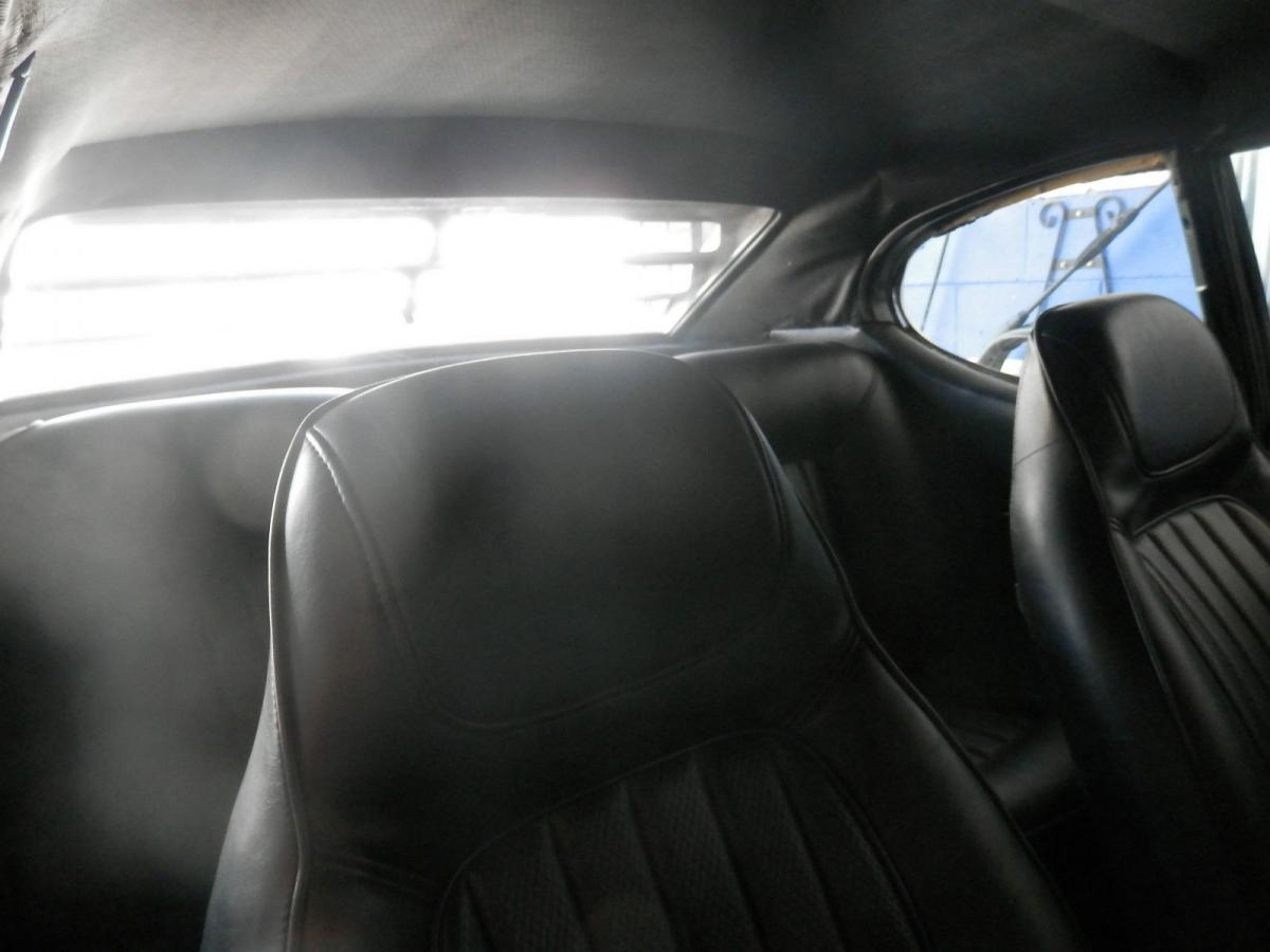 Ford Capri Perana Basil Green rear seats.jpg