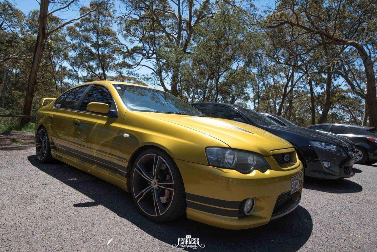 Ford Falcon BA GT-P front quarter panel.jpg