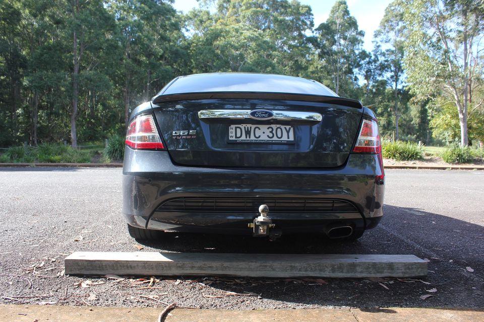 Ford Falcon G6 E Turbo Sedan 2011 dark grey pictures (5).jpg