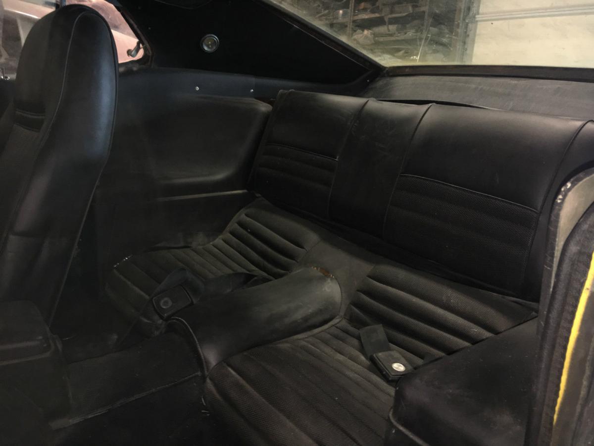 Ford Mustang Mach 1 rear seats.jpg