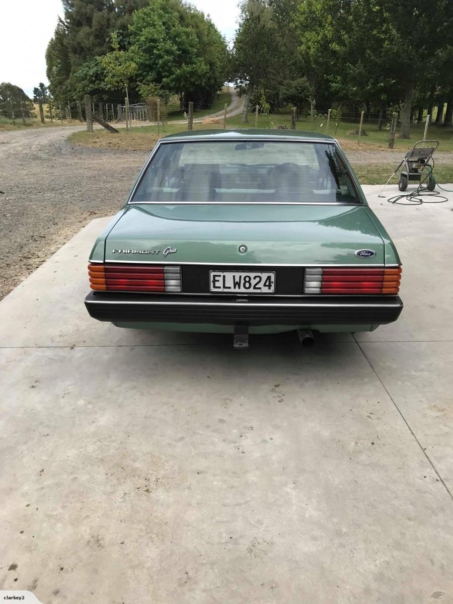 Ford XE ESP Green New Zealand 1984 (3).jpg