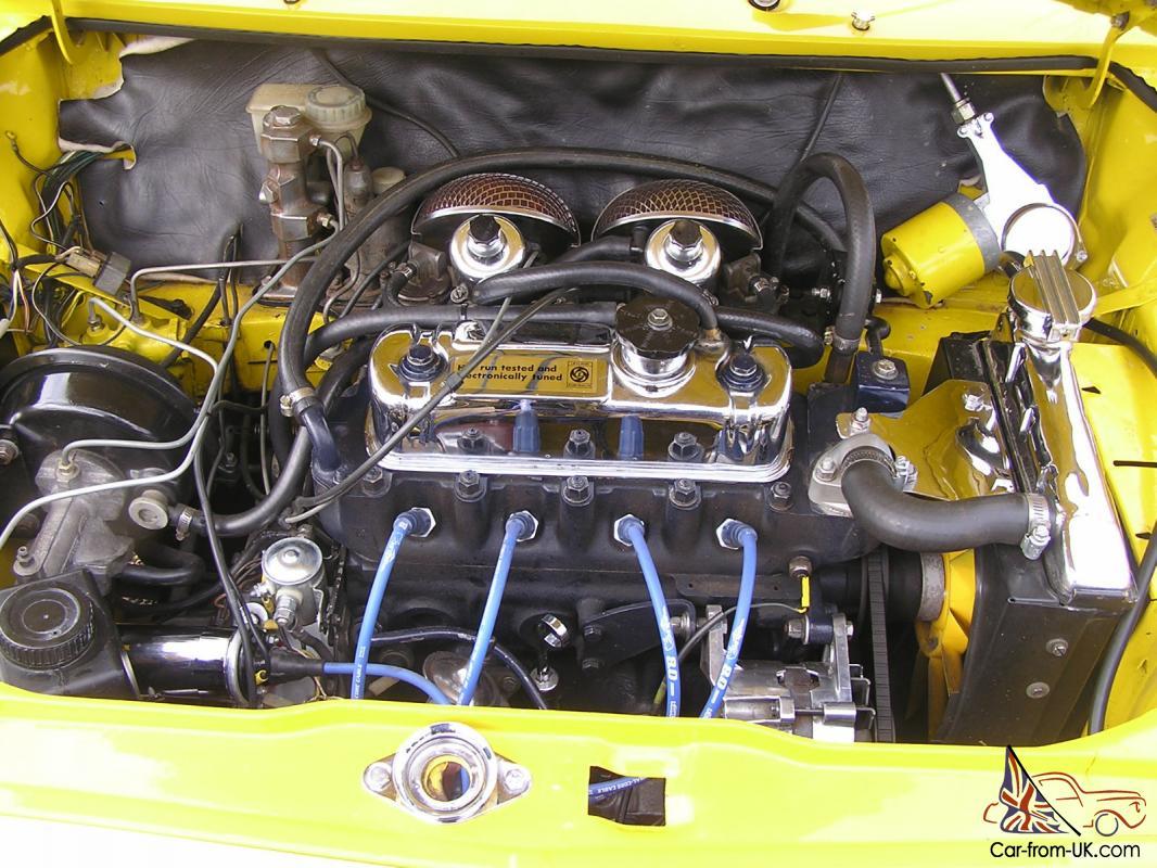 Fully restored 1977 Leyland Mini Sunshine Yellow Devil pictures 2018 restored Tasmania (5).jpg