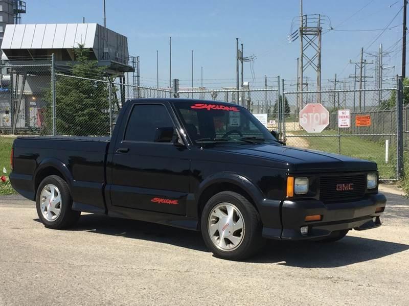 GMC Syclone.jpg