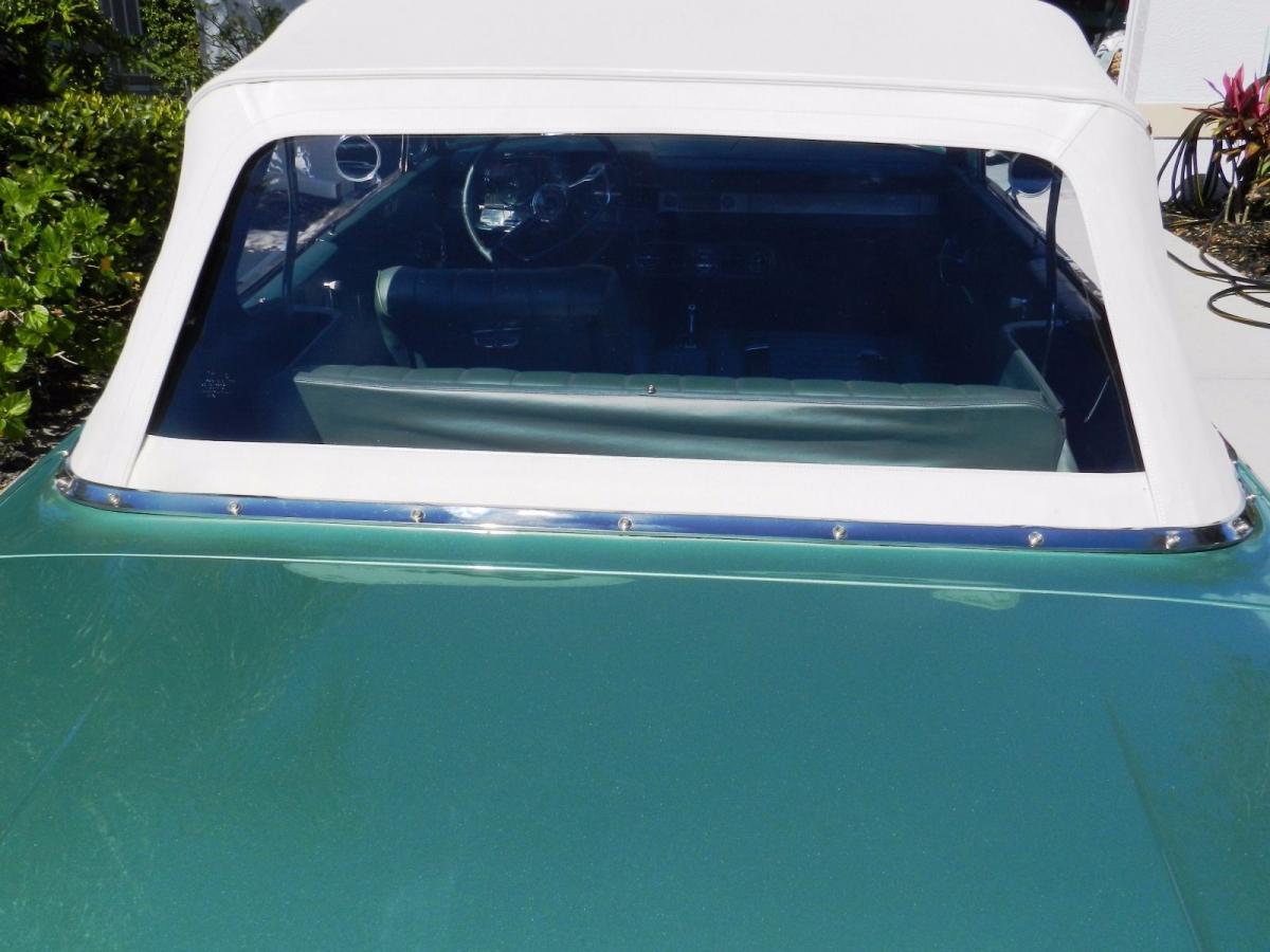 Green 1964 Sudebaker Daytoina Convertible V8 Florida (5).jpg