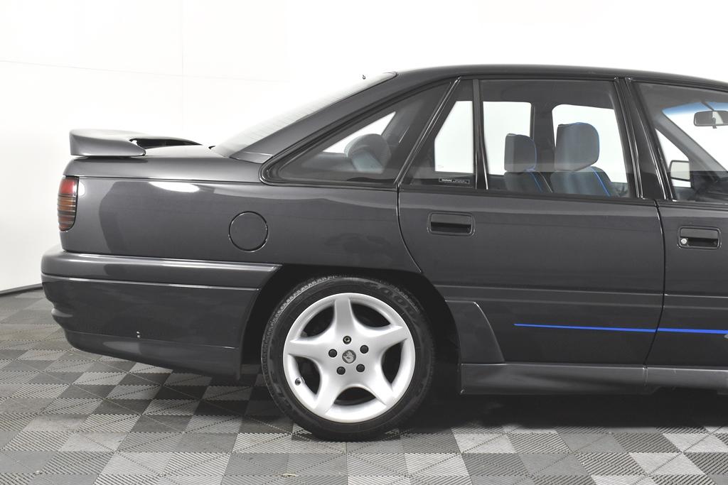 HSV HVP GTS 1992 Build Number 10 Gray paint images (10).jpg