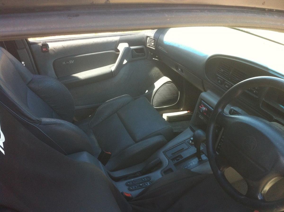 HSV Senator VR front seats.jpg