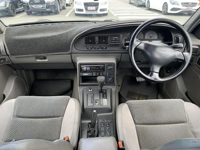 Holden HSV 1994 VR CLubsport White images 2021 (20).jpg