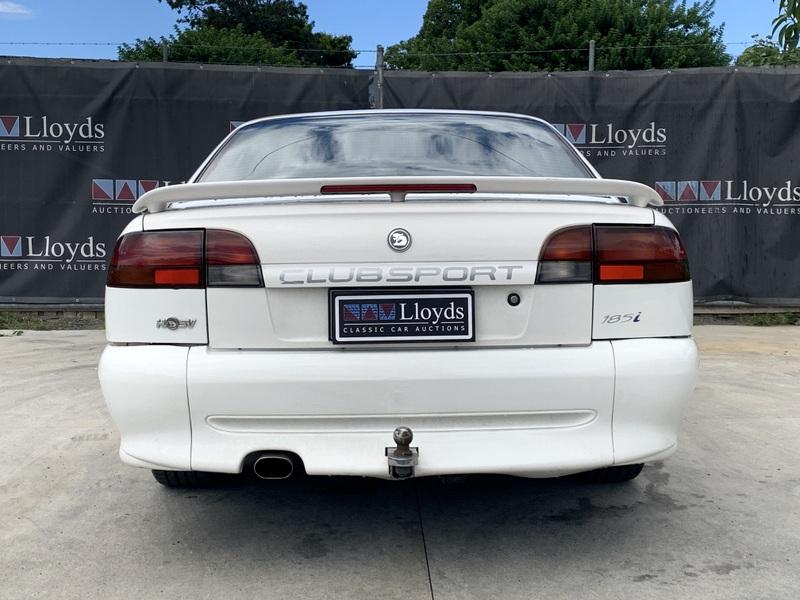 Holden HSV 1994 VR CLubsport White images 2021 (24).jpg