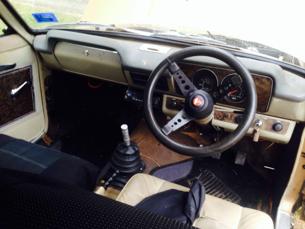 Holden Torana LC GTR Steering wheel and dashboard.jpg