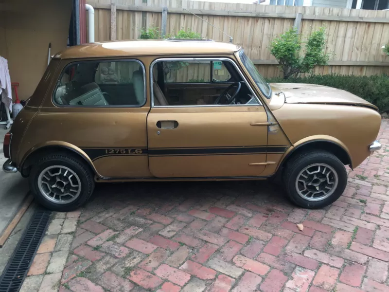 Leyland Mini 1275 LS 2021 project car unrestored nugget gold paint (4).png