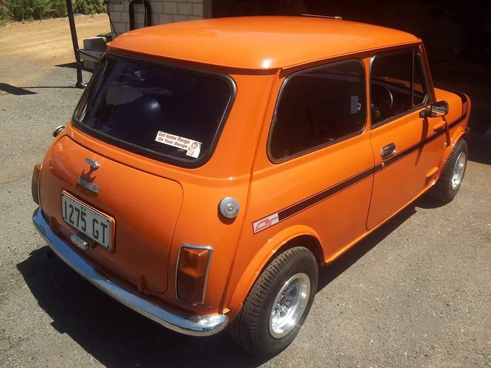 Leyland Mini Clubman GT Australia 1275 Cadiz Orange with stripes CR (4).jpg