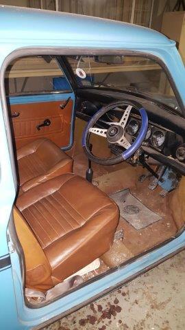 Leyland Mini GTS interior trim 1976 (6).jpg