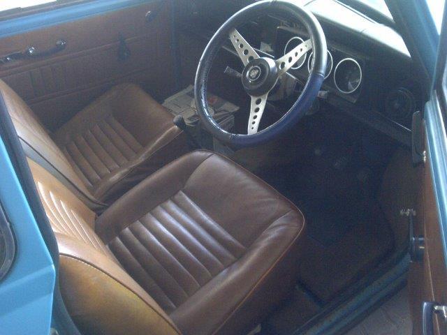 Leyland Mini GTS interior trim 1976 (9).jpg