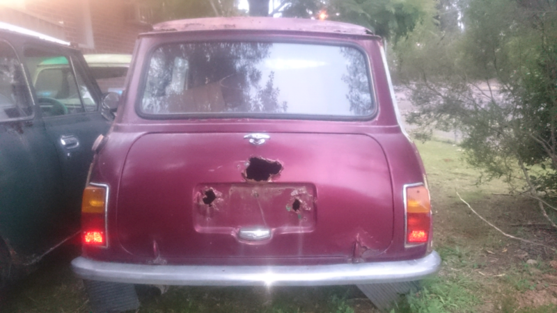 Leyland Mini LS 998cc wrecking rusted (1).PNG