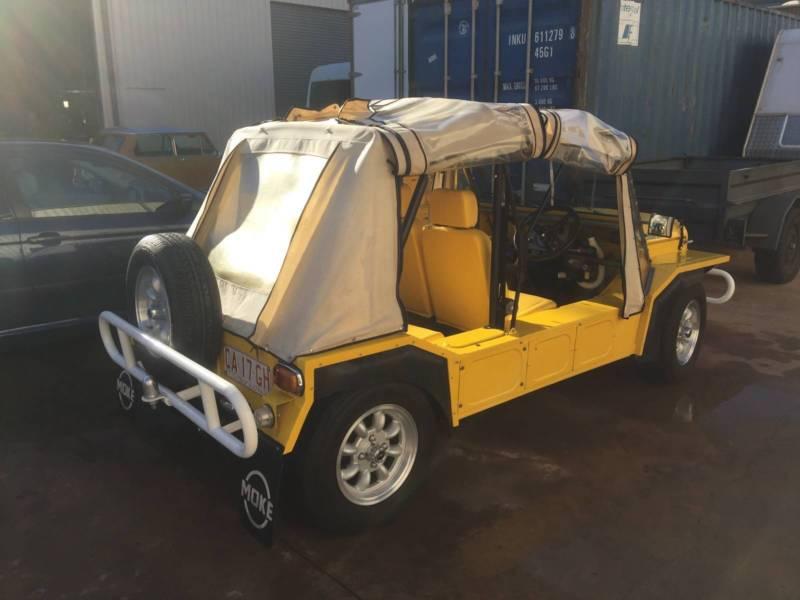 Leyland Mini Moke 1977 Yellow Devil (2).JPG