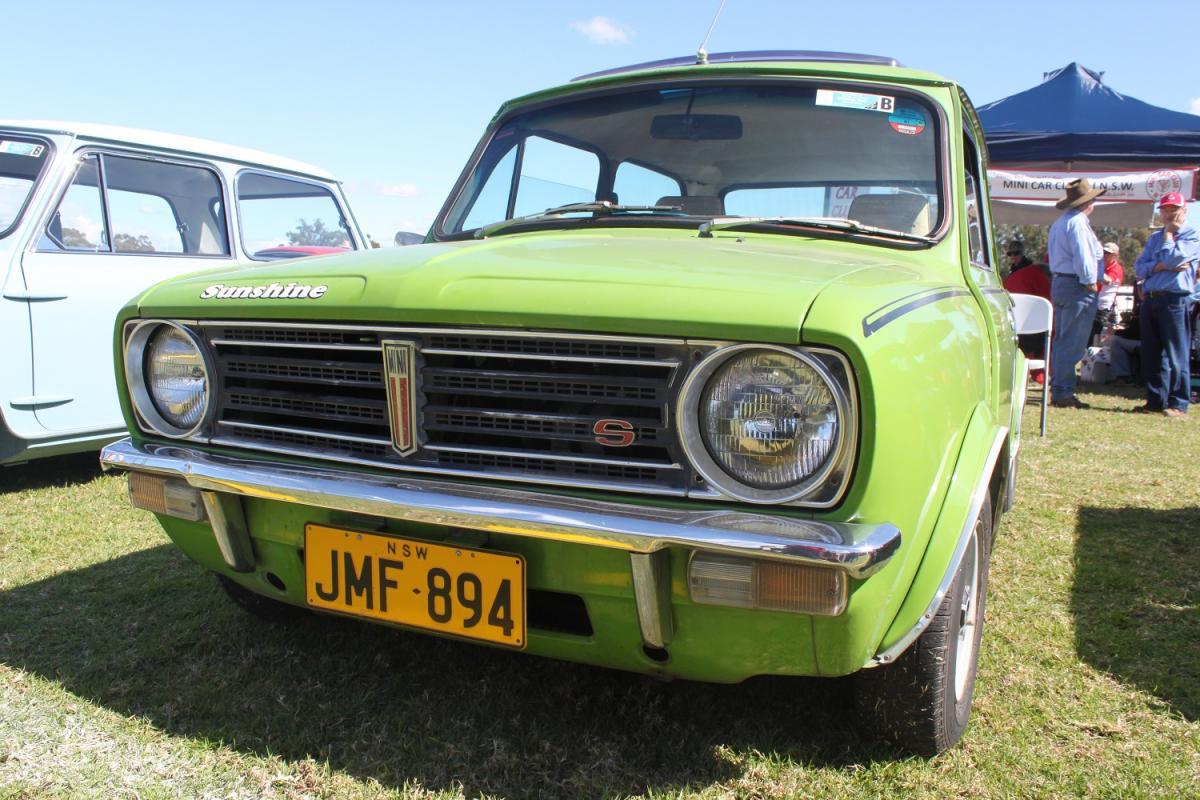 Leyland Mini S Sunshine 1977 Jade Green exterior images shots NSW (7).jpg