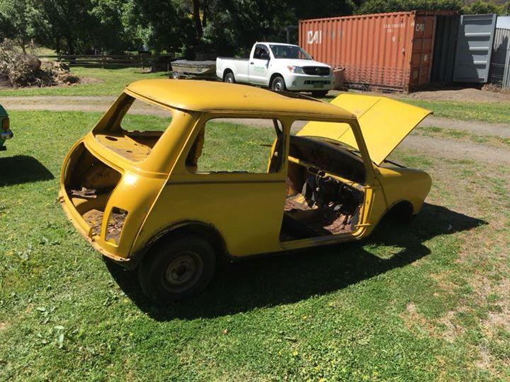 Leyland Mini Sunshine shell stripped unrestored images yellow devil 1977 (5).jpg