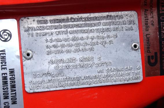 Leyland Mini sunshine data plates chassis number images red scarlet 1977 (4).jpg