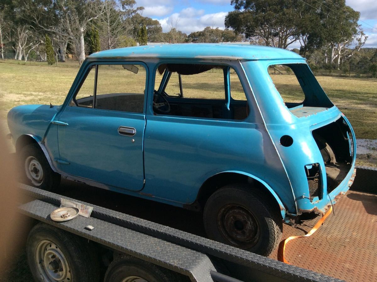 Leyland mini Clubman GT Australia 1972 rare parts (4).JPG