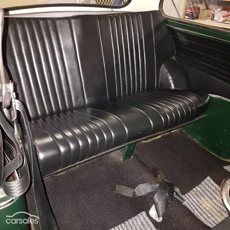 MK1 Cooper S Australia images BGR black interior 2018 (6).png