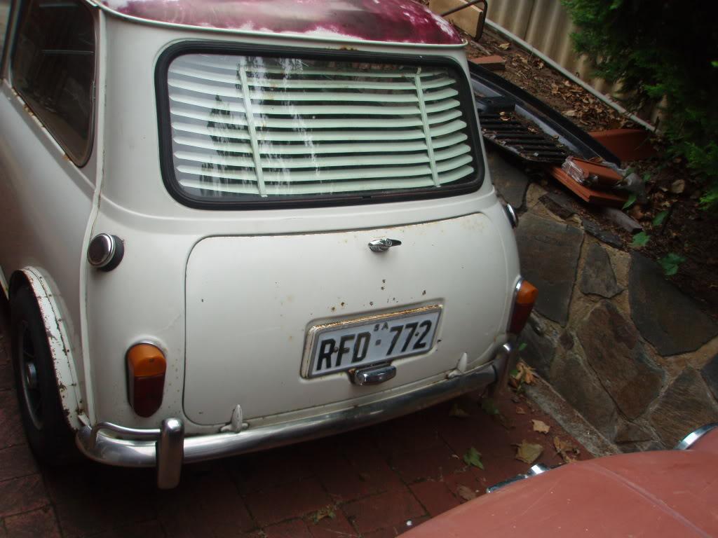 MK1 Morris Cooper S Australia Burgundy on Snow White 2.jpg