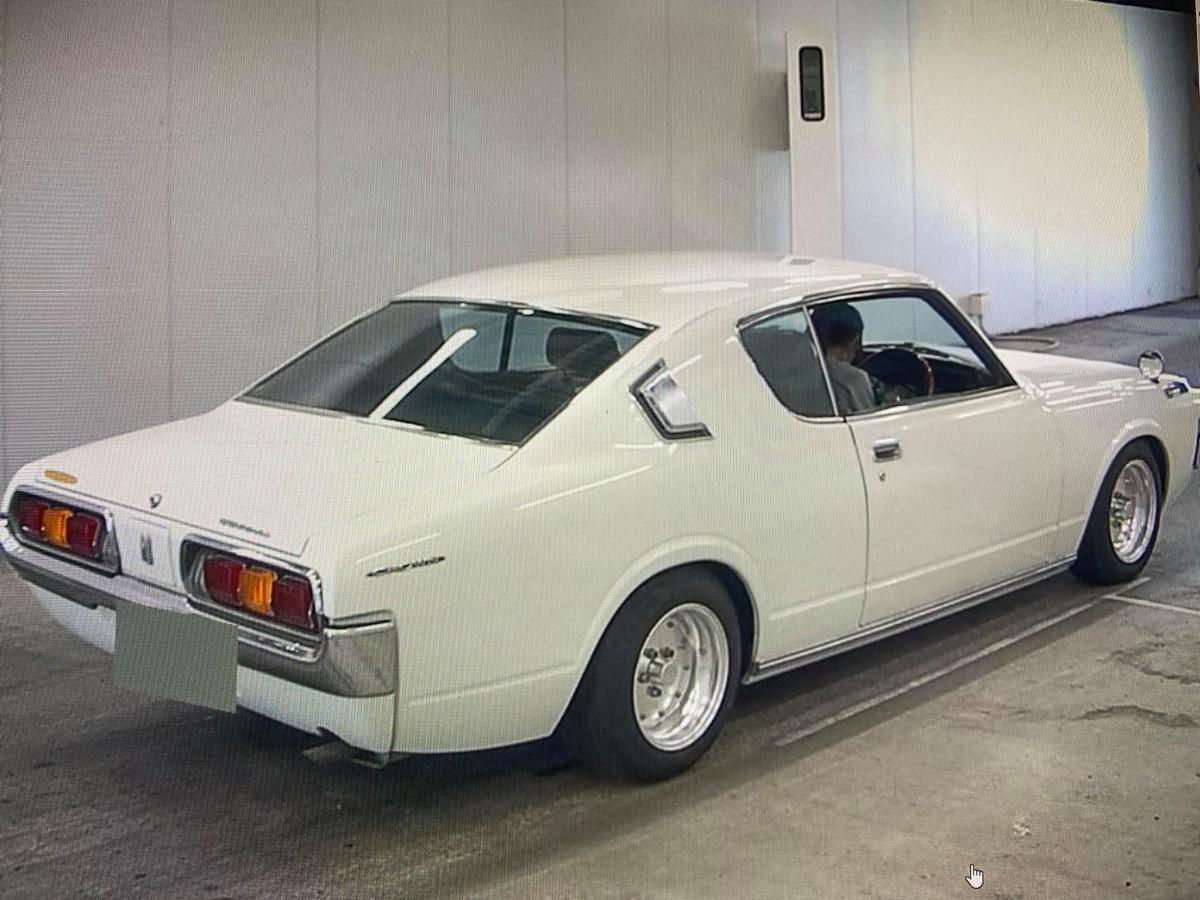 MS70 Toyota Crown coupe white images for sale Japan (2).jpg