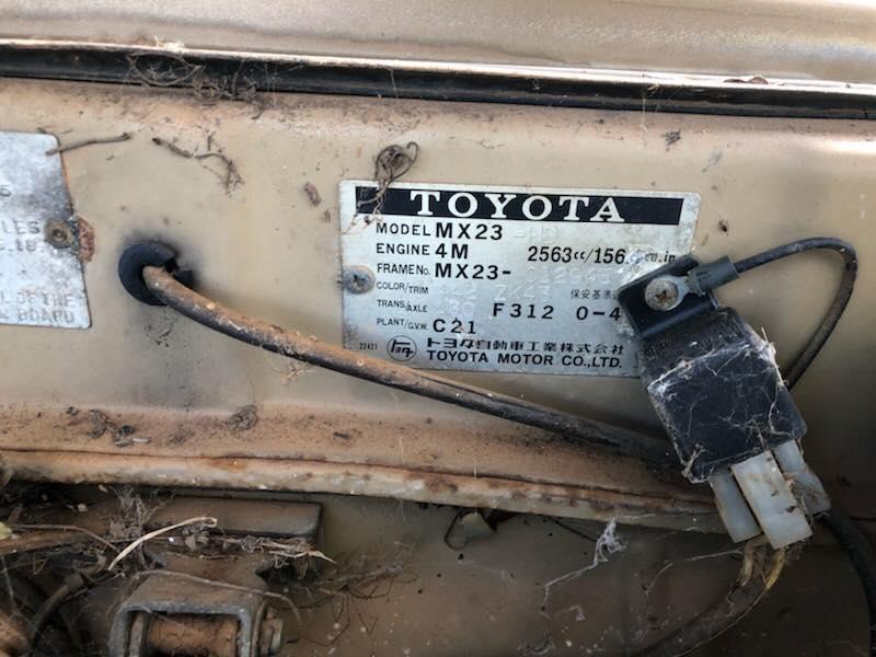 MX23 Toyota Corona MK2 Hardtop Gold images Australia (4).jpg