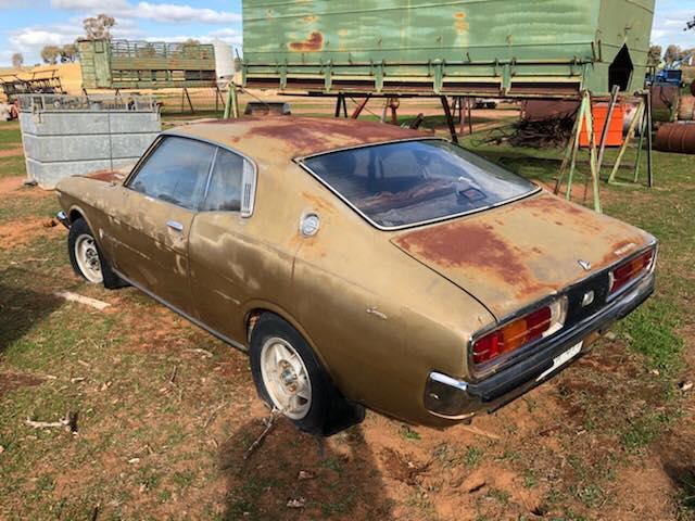 MX23 Toyota Corona MK2 Hardtop Gold images Australia (6).jpg
