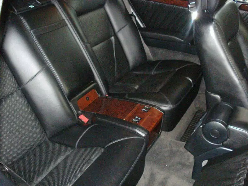 Mercedes 1993 500 SEC coupe Australian delivered (9).png