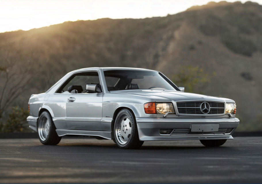 Mercedes 560 SEC 6.0 AMG Widebody Silver.png