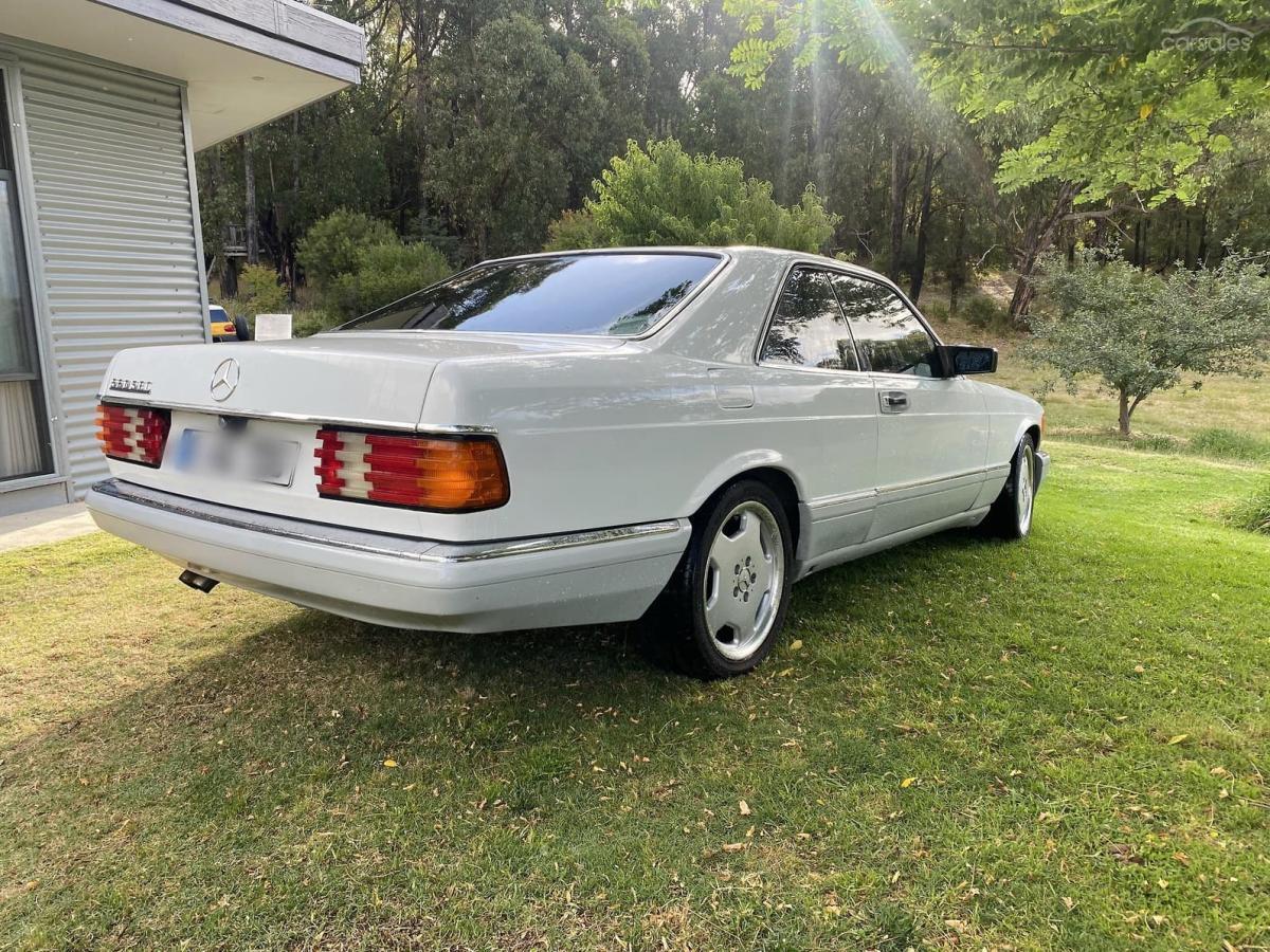 Mercedes 560SEC White Australian delivered low KM (2)df.jpg