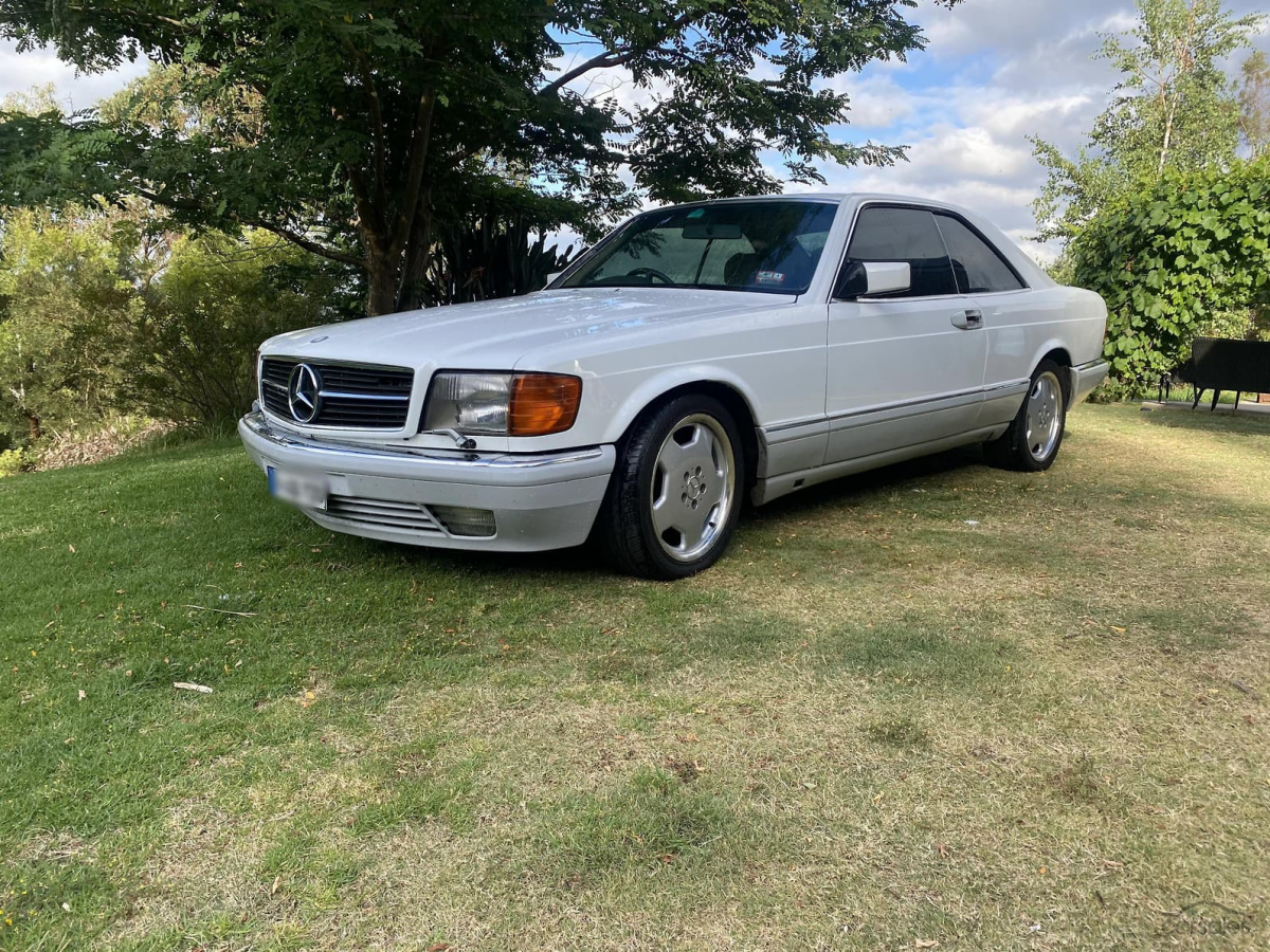 Mercedes 560SEC White Australian delivered low KM (3)ff.png