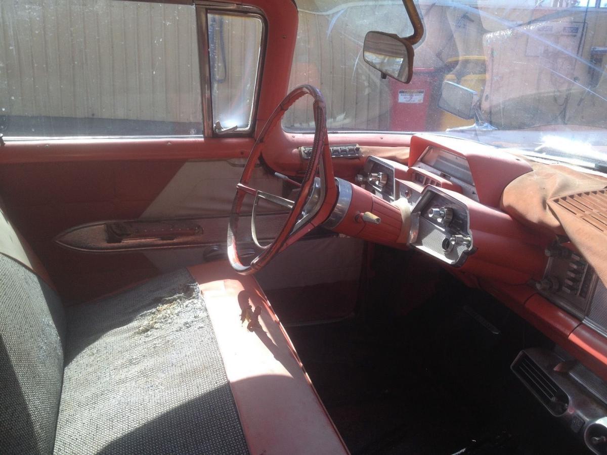 Mercury Colony Park  steering wheel.jpg