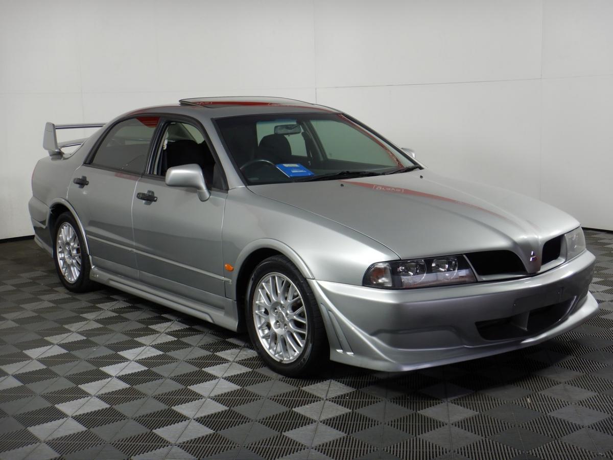 Mitsubishi Magna Ralliart grey images 2002 (3).jpg