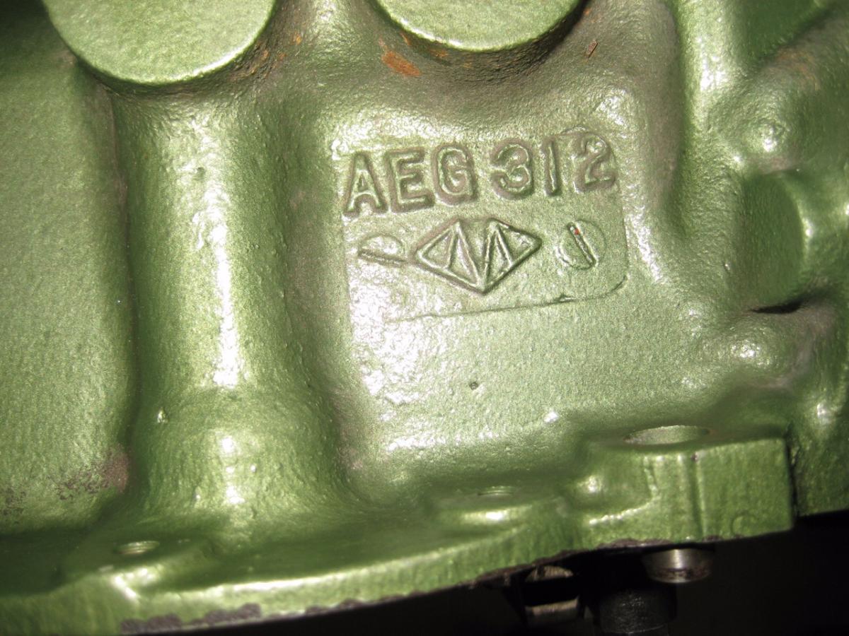 Morris cooper s gearbox.jpg