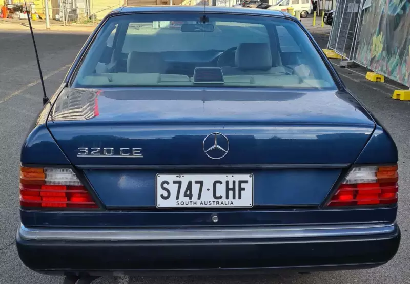 Nauticle Blue C124 Mercedes Coupe 124 coupe 320CE images Australia (6).png