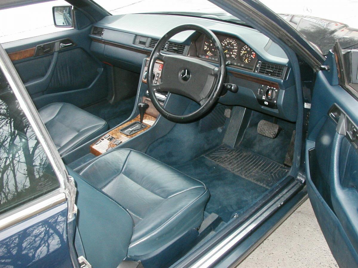 Navy Blue 1990 Mercedes 300CE-24 CE coupe Australia images (6).jpg