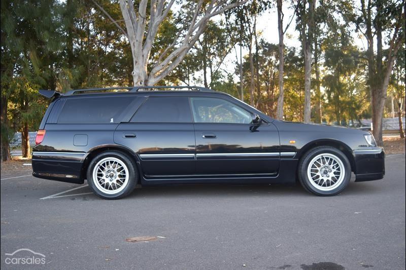 Nissan Stagea 260RS Bluish Black Pearl 1998 series 1 GTR wagon (21).jpg