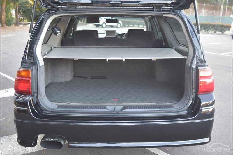 Nissan Stagea 260RS Bluish Black Pearl 1998 series 1 GTR wagon (38).jpg