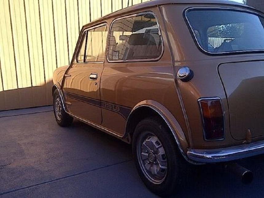 Nugget Gold 1275LS - Car 1 (3).jpg