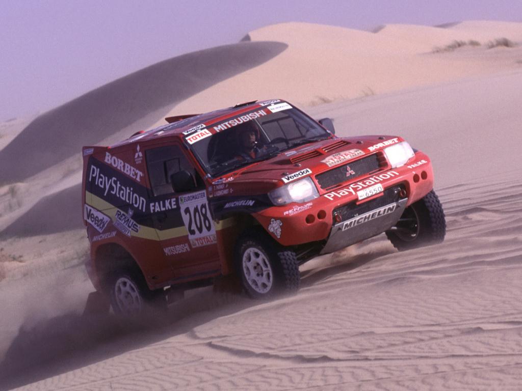 Pajero Dakar rally 2 evolution.jpeg