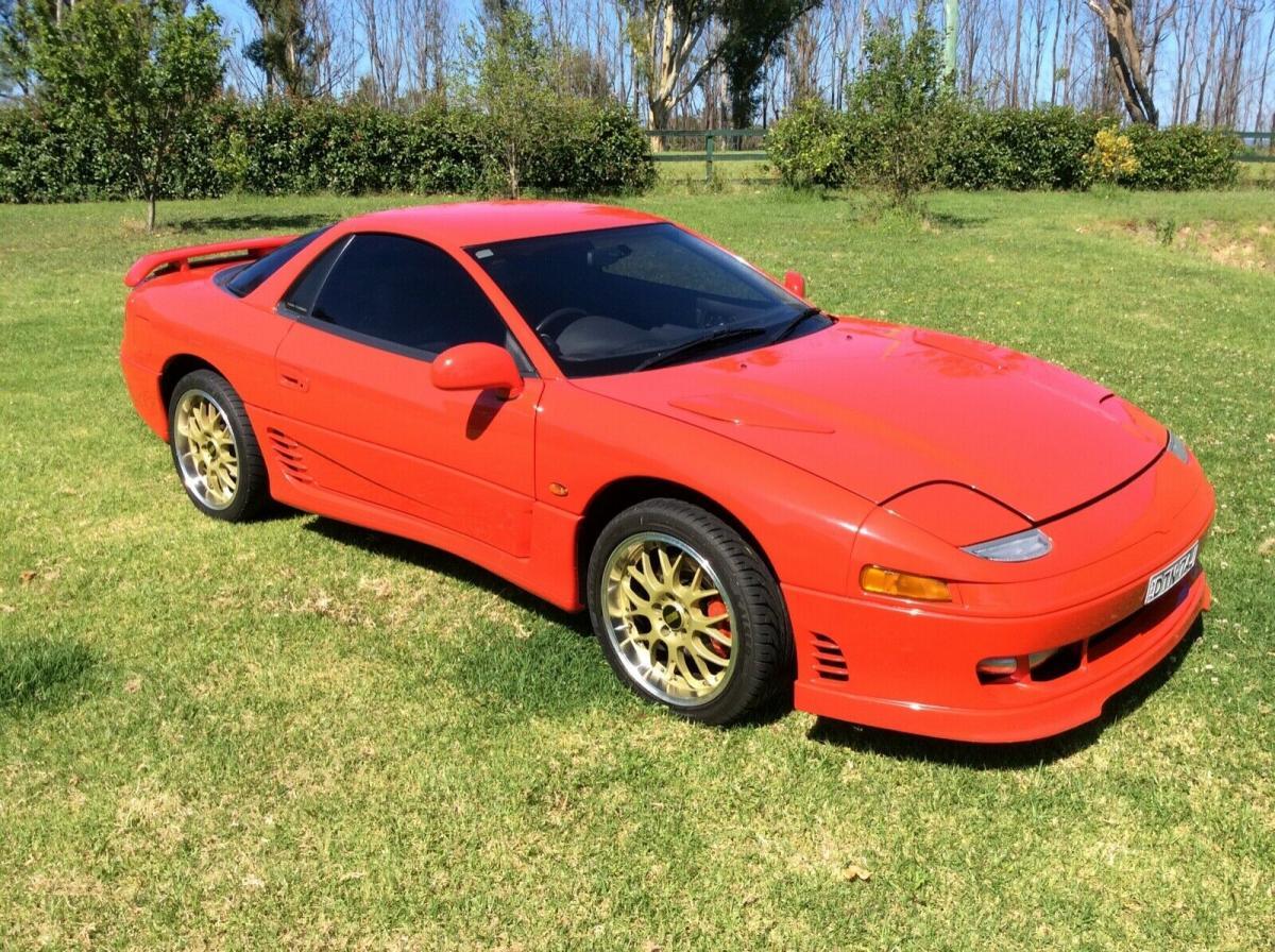 Passion Red 1993 Mitsubishi 3000 GT coupe hatch images Australia (1).jpg