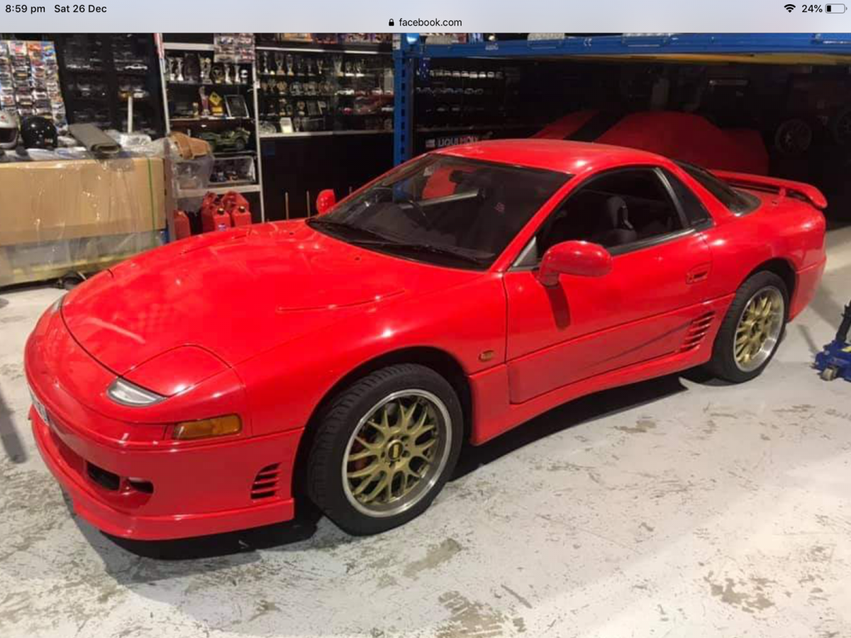 Passion Red 1993 Mitsubishi 3000 GT coupe hatch images Australia (1).png